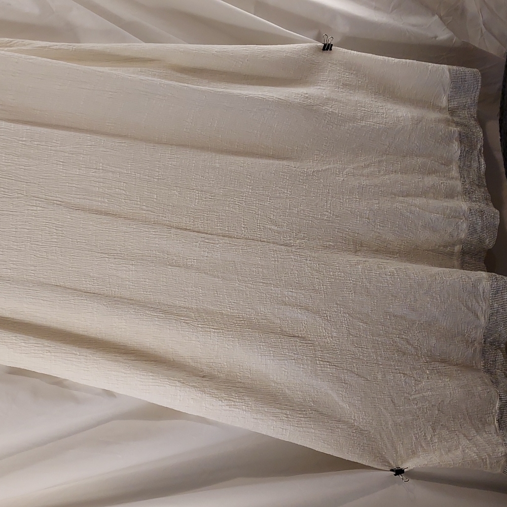 NO FRILLS DRESS - Picture 5 of 6